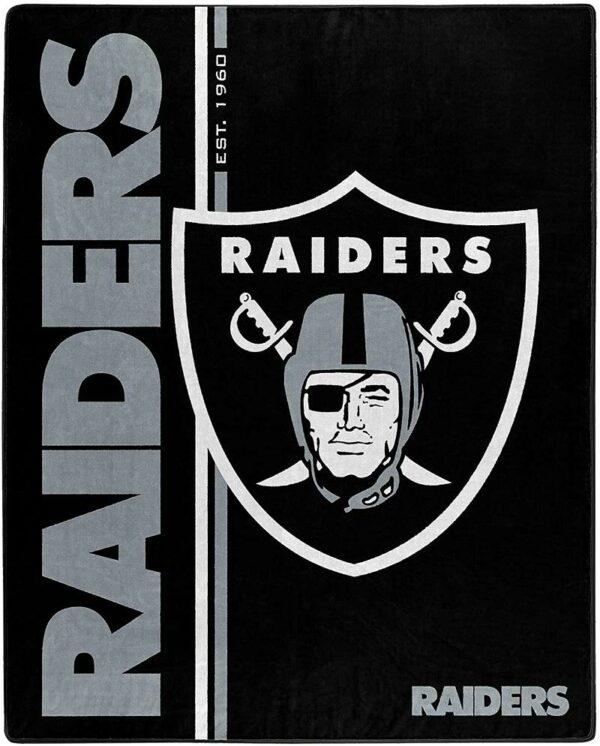 Nfl Throw Oakland Raiders Team Colors Fleece Blanket